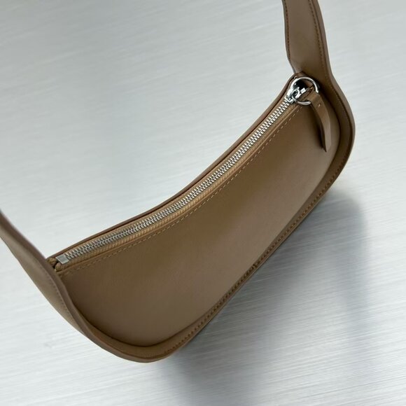 THE ROW Half Moon leather shoulder bag - Picture 5 of 8